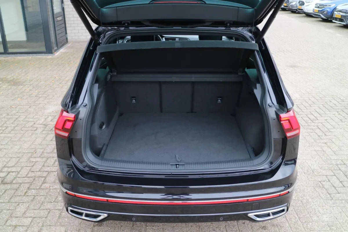 Tiguan 1.4 TSI eHybrid R-Line PHEV | SOH 99% | Camera | Compleet! |