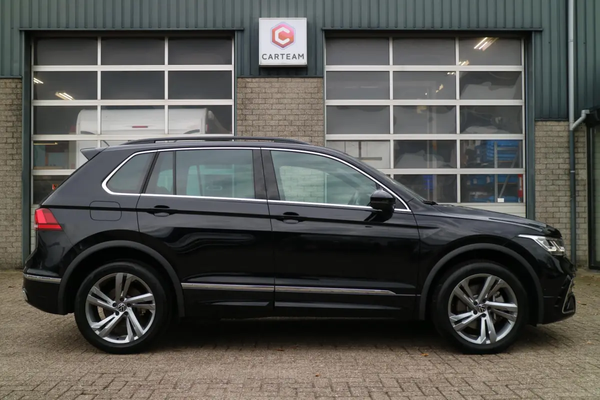 Tiguan 1.4 TSI eHybrid R-Line PHEV | SOH 99% | Camera | Compleet! |