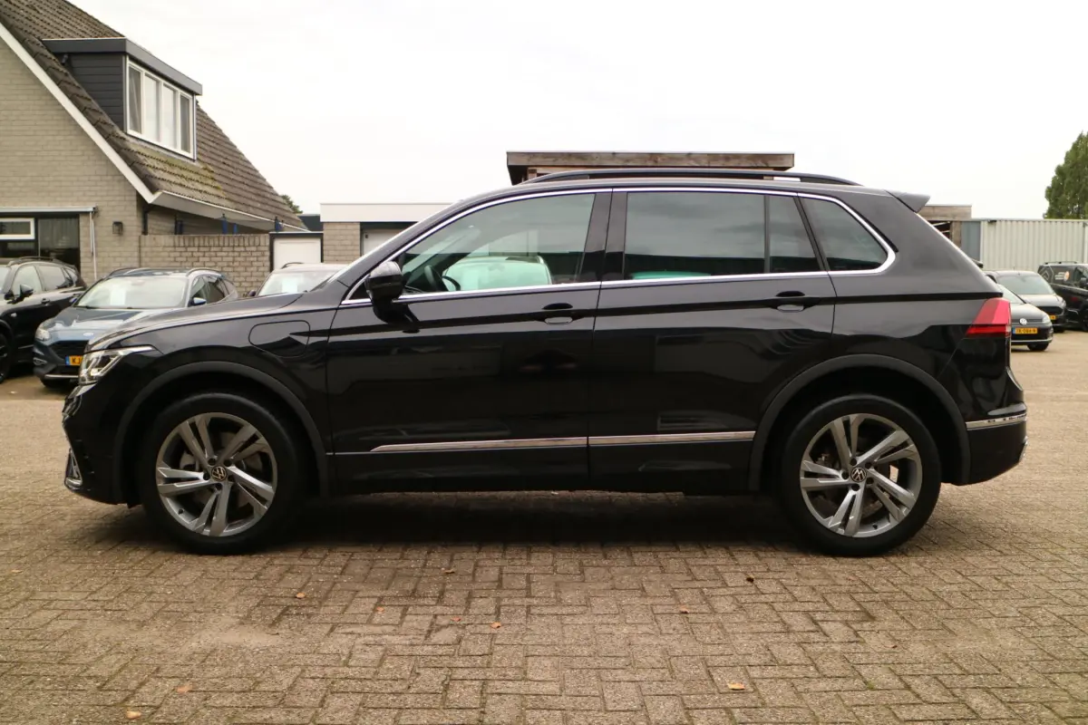 Tiguan 1.4 TSI eHybrid R-Line PHEV | SOH 99% | Camera | Compleet! |