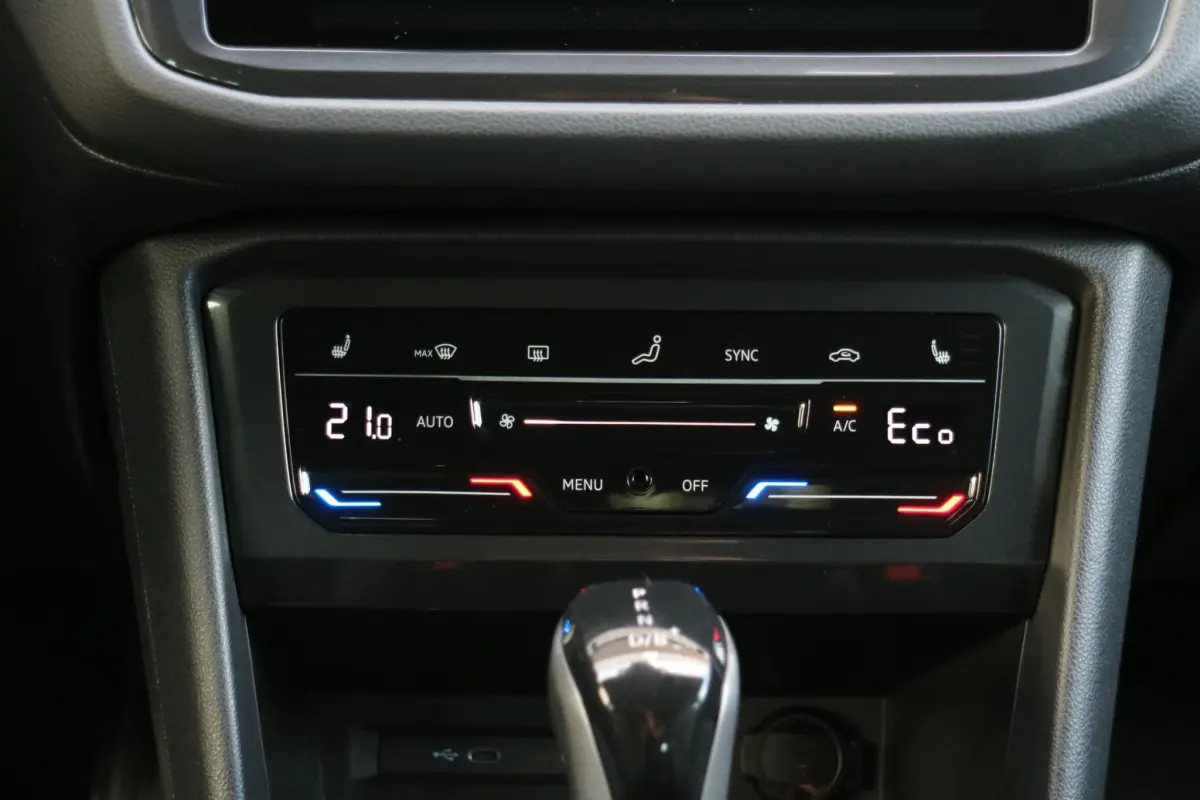 Tiguan 1.4 TSI eHybrid R-Line PHEV | SOH 99% | Camera | Compleet! |