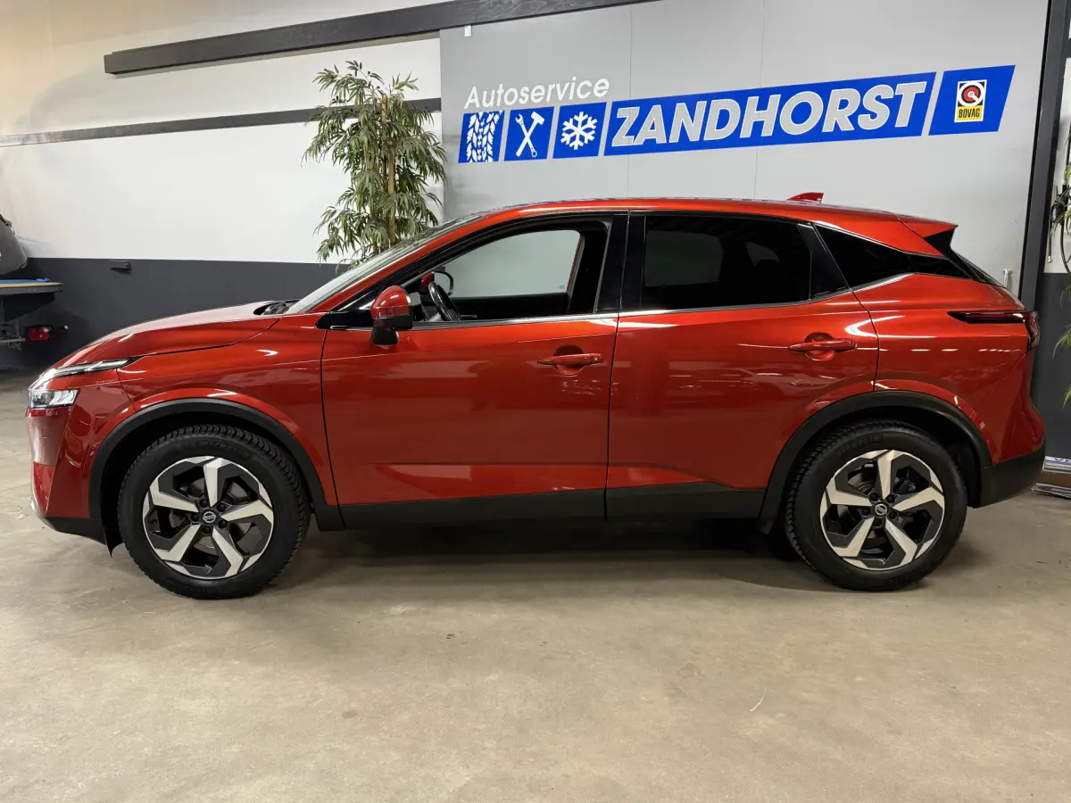 QASHQAI 1.3 MHEV Xtronic N-Connecta // Camera // Autom // Led