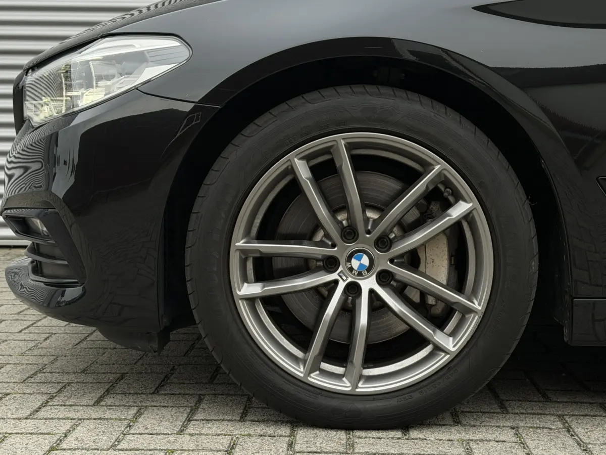 5 Serie Touring 530d Executive I Aut. I Sport-Line I Pano.dak I HUD I Camera I ACC