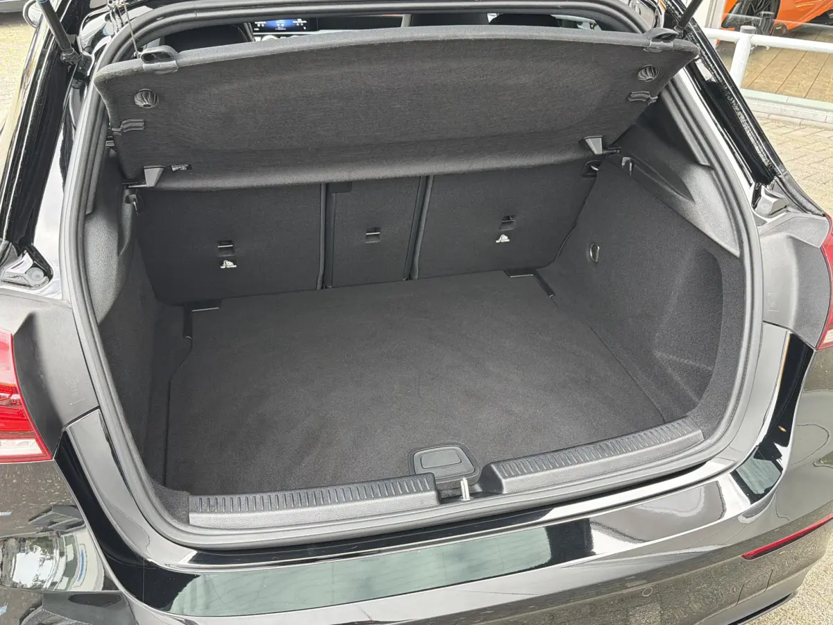 A-Klasse 200 AMG Line Apple Carplay/Night Pakket/Ambiancelight