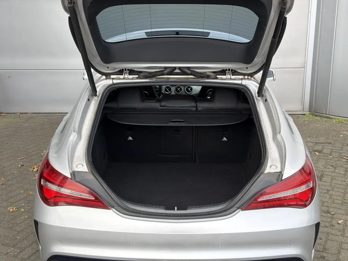 CLA Shooting Brake 180 Business Solution AMG