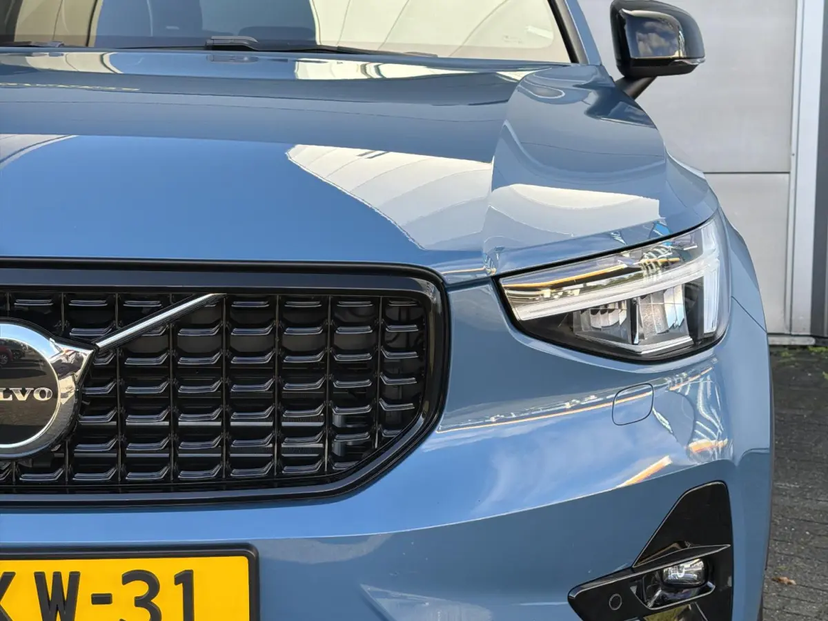 XC40 1.5 T5 Plug-in hybrid Ultimate Dark | Panodak