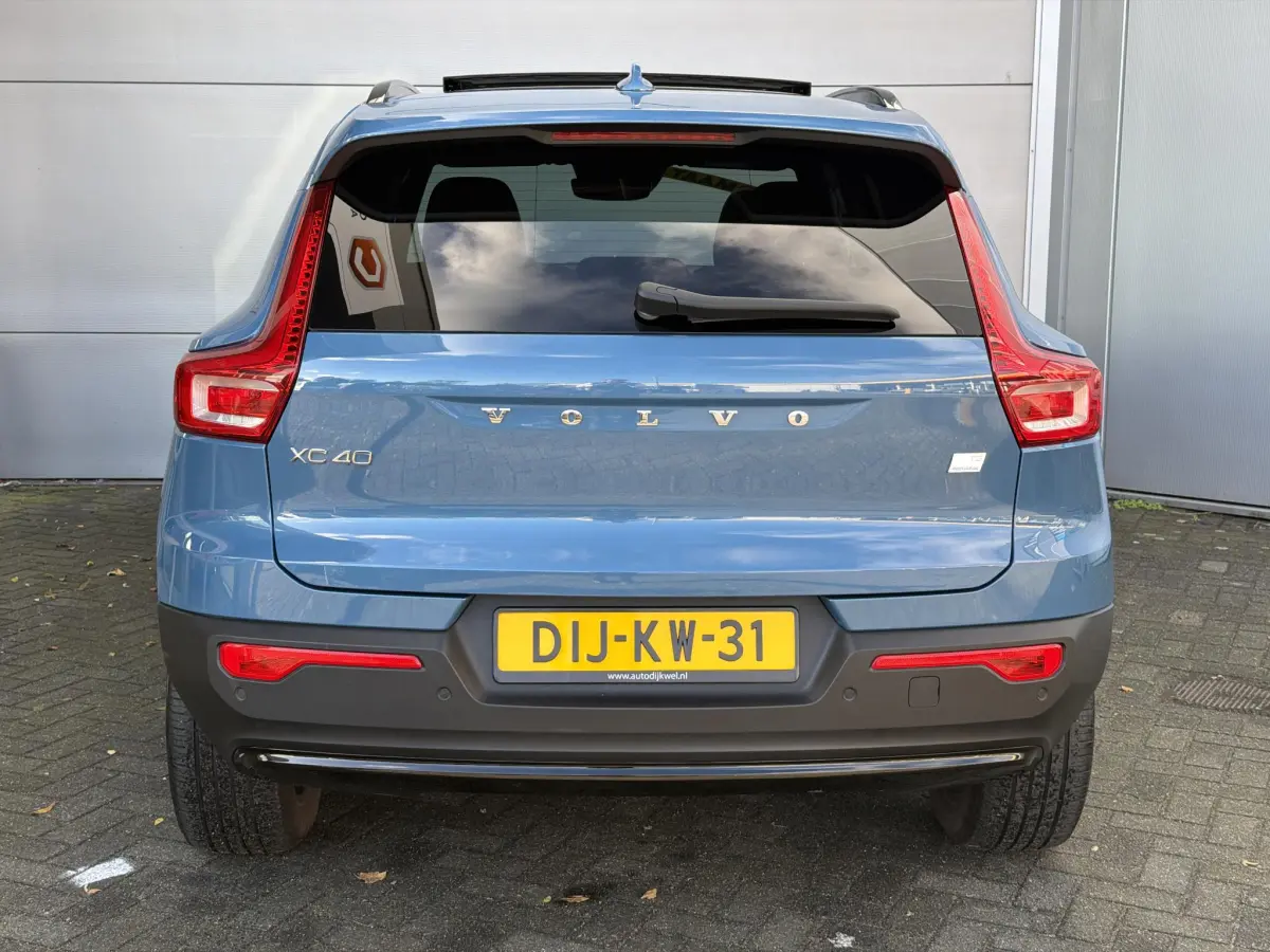 XC40 1.5 T5 Plug-in hybrid Ultimate Dark | Panodak
