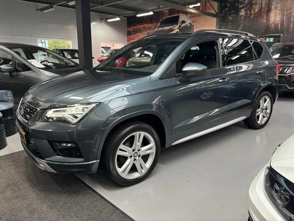 Ateca 1.5 TSI FR Business Intense / Camera / Carplay / Trekhaak