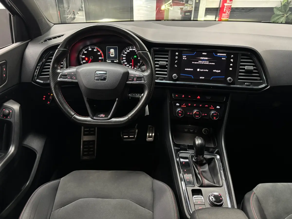 Ateca 1.5 TSI FR Business Intense / Camera / Carplay / Trekhaak