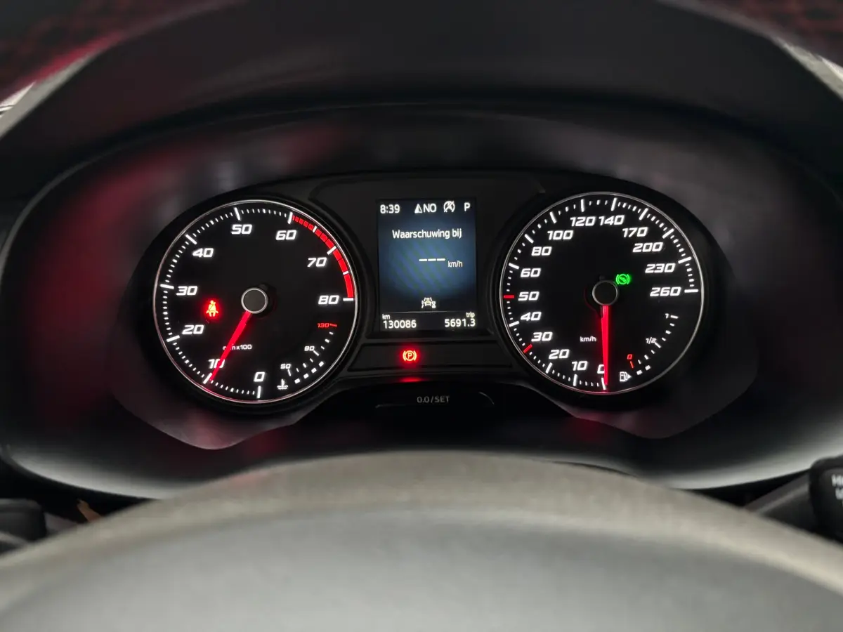 Ateca 1.5 TSI FR Business Intense / Camera / Carplay / Trekhaak