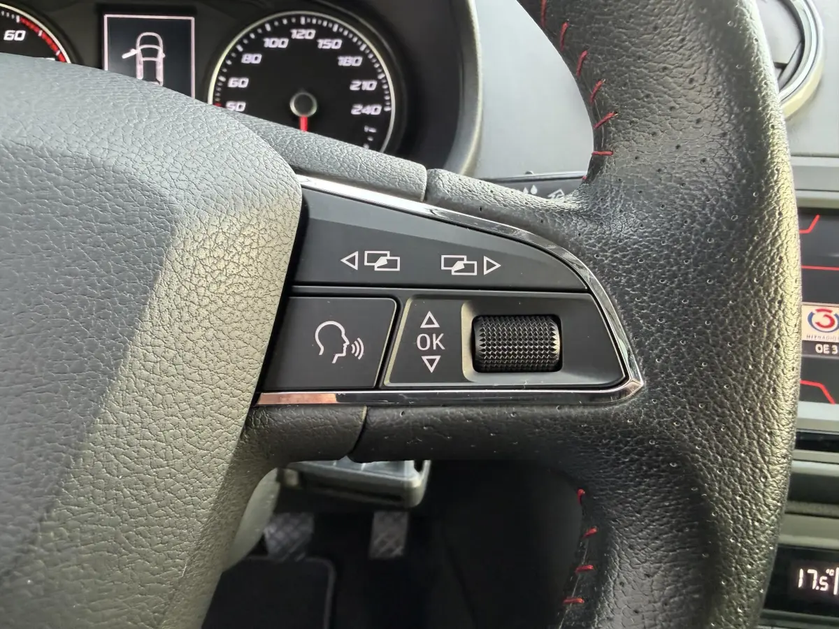 Ibiza 1.0 EcoTSI FR Connect | Pano | Alcantara | Stoelverwarming | Xenon |