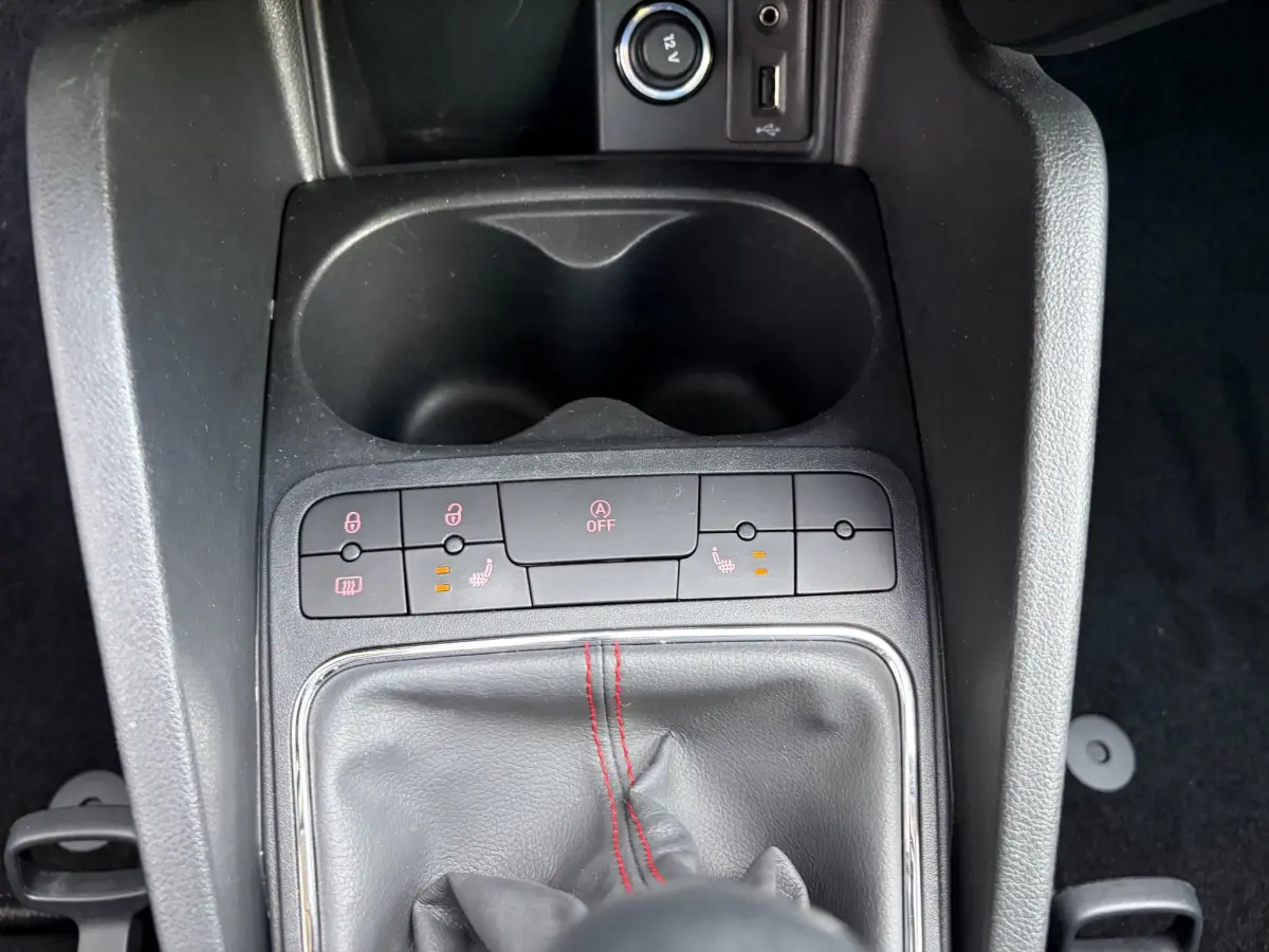 Ibiza 1.0 EcoTSI FR Connect | Pano | Alcantara | Stoelverwarming | Xenon |