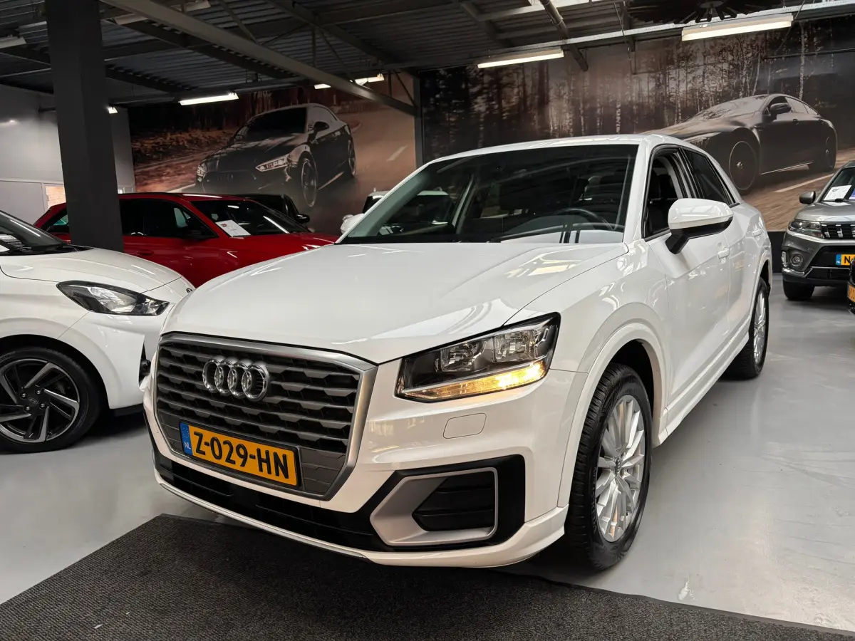 Q2 1.0 TFSI Sport Pro Line S / Navigatie