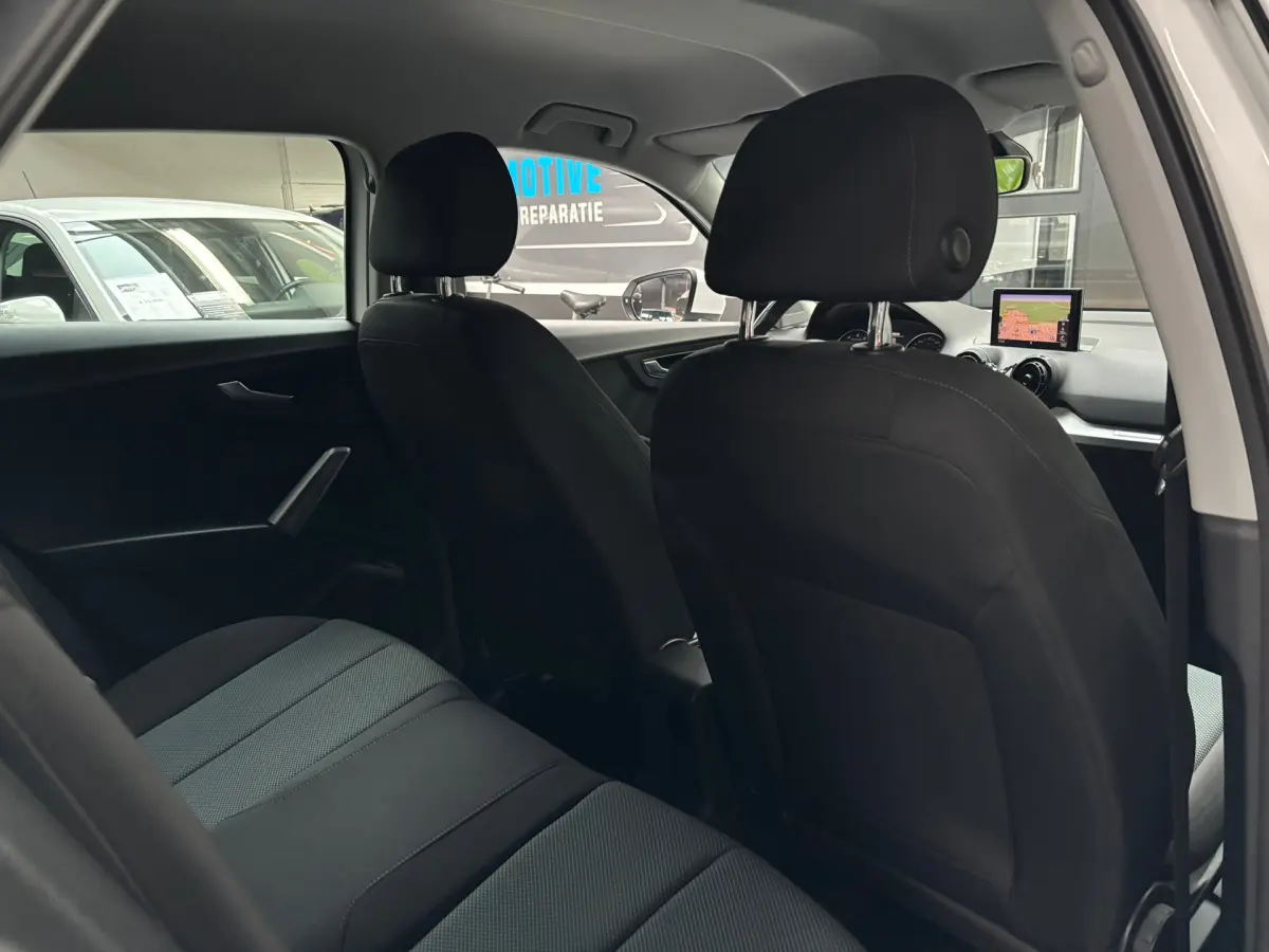 Q2 1.0 TFSI Sport Pro Line S / Navigatie