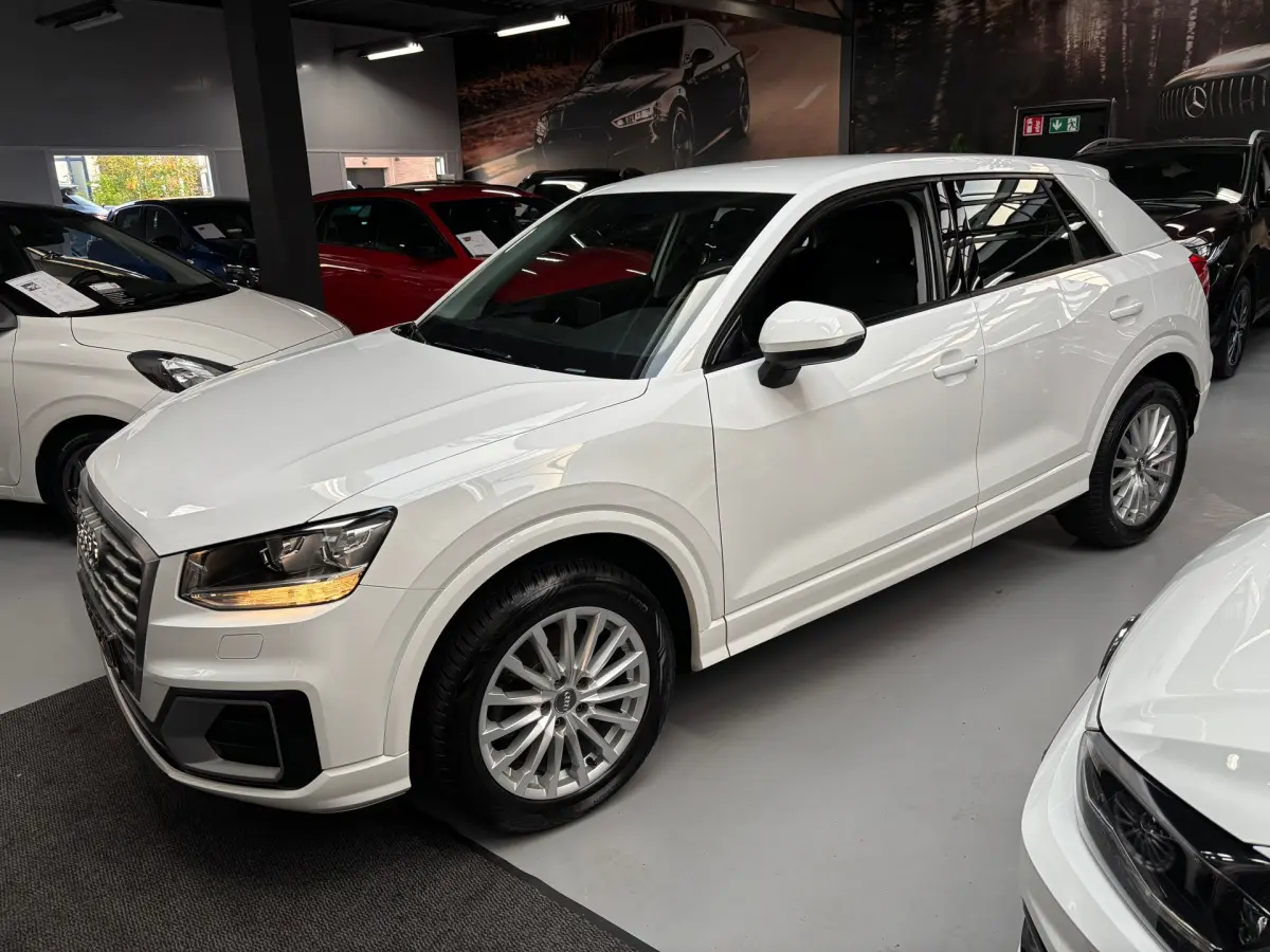 Q2 1.0 TFSI Sport Pro Line S / Navigatie