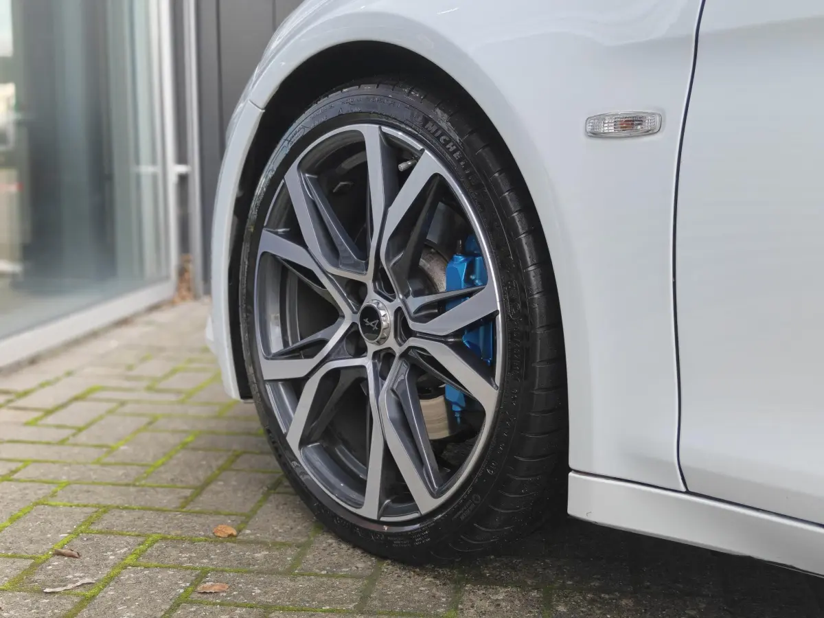 A110 1.8 Turbo Légende VOL!/Focal audiosystem/Verwarmde stoelen/Camera/Apple/Android Auto