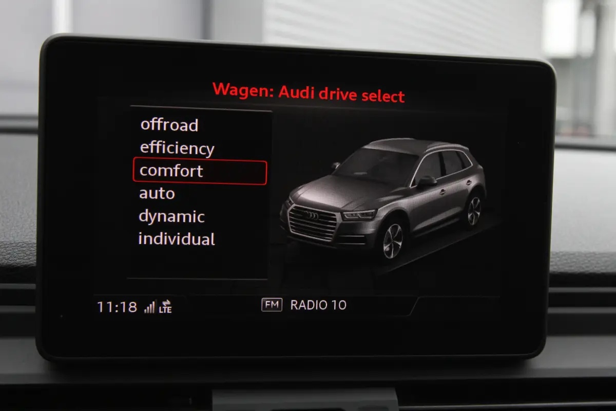 Q5 2.0 TFSI quattro I Aut. I S-Line I Pano.dak I Navi