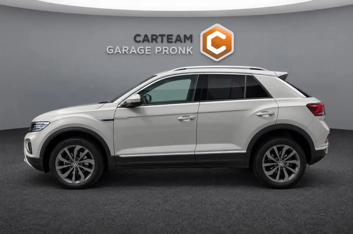 T-Roc 1.5 TSI R-Line BOVAG GARANTIE ACC/CARPLAY/CAMERA