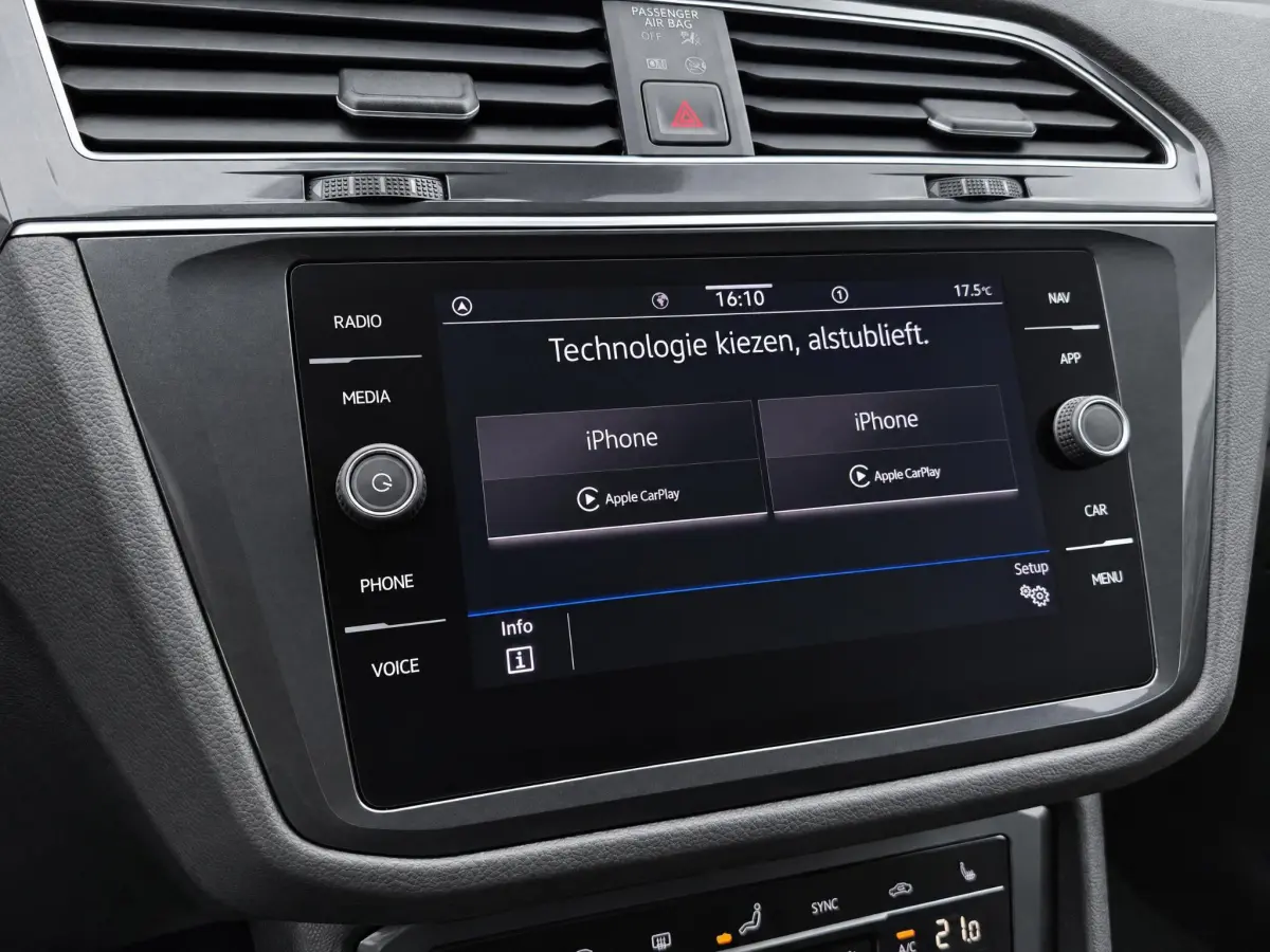 Tiguan 1.5 TSI BOVAG GARANTIE CAMERA/TREKHAAK/CARPLAY