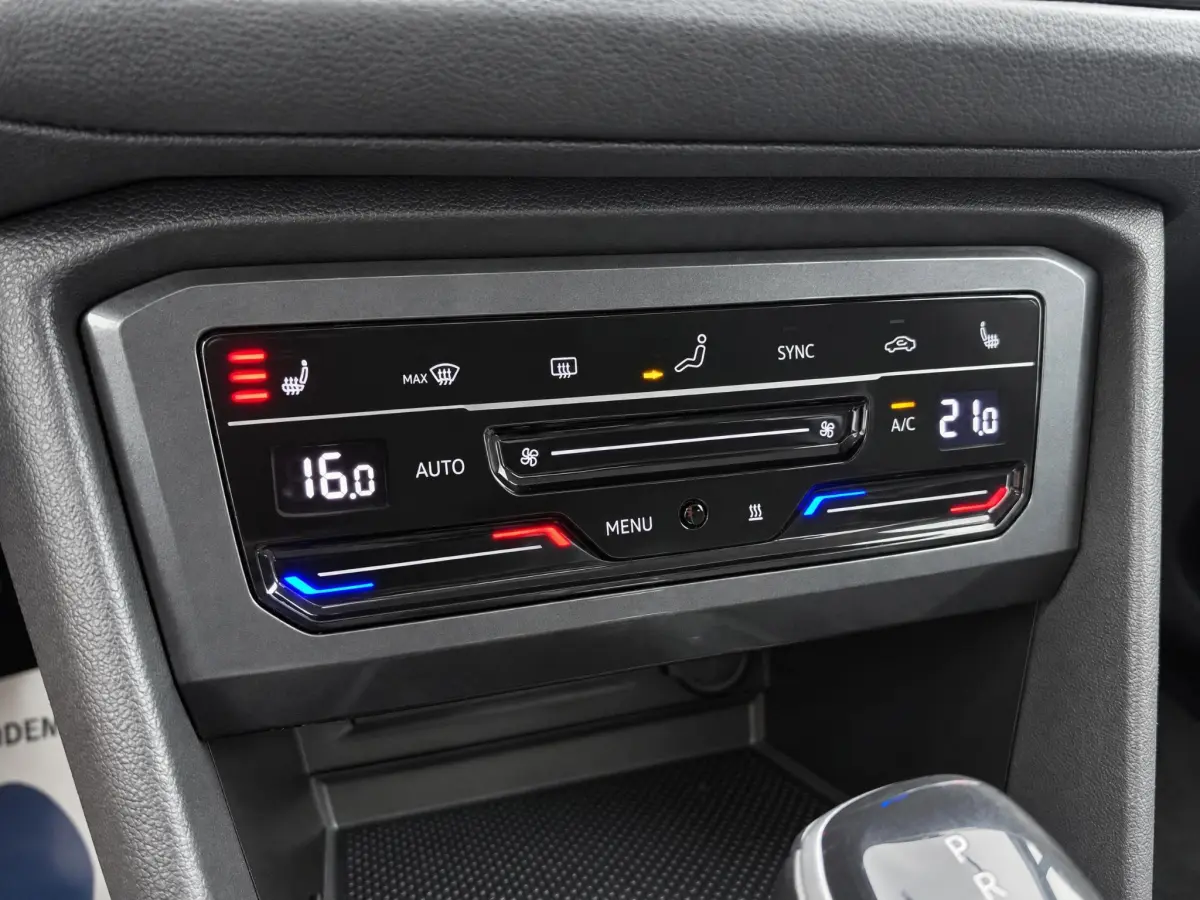 Tiguan 1.5 TSI BOVAG GARANTIE CAMERA/TREKHAAK/CARPLAY