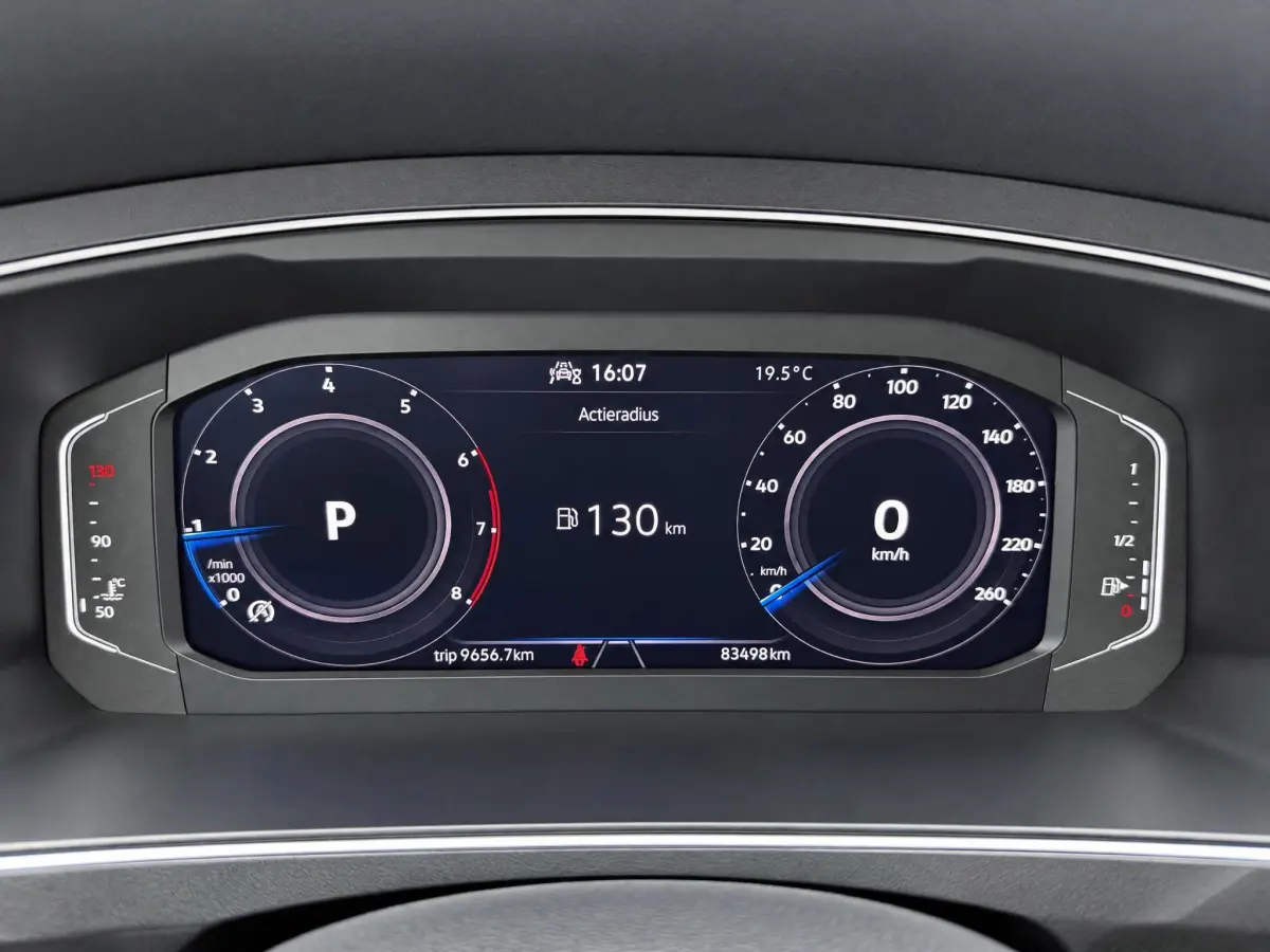 Tiguan 1.5 TSI BOVAG GARANTIE CAMERA/TREKHAAK/CARPLAY