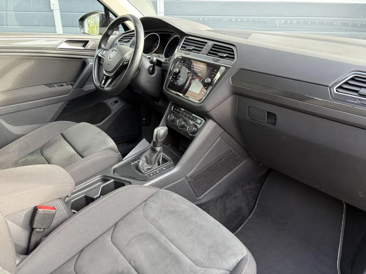 Tiguan ACT Highline | Alcantara | Keyless Entry/Start | Adaptive Cruise | Elec. Achterklep |