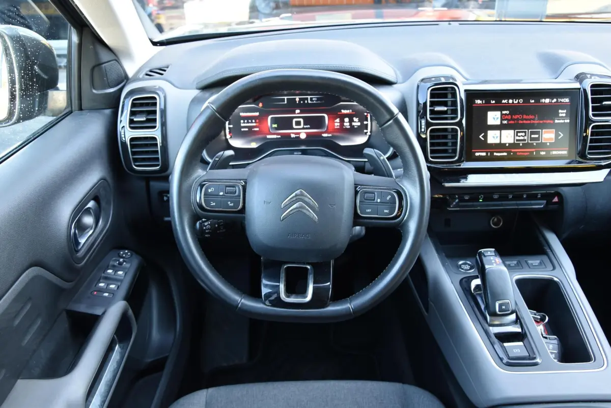 C5 Aircross 1.6 PureTech Feel | Cruise | Trekhaak | PDC