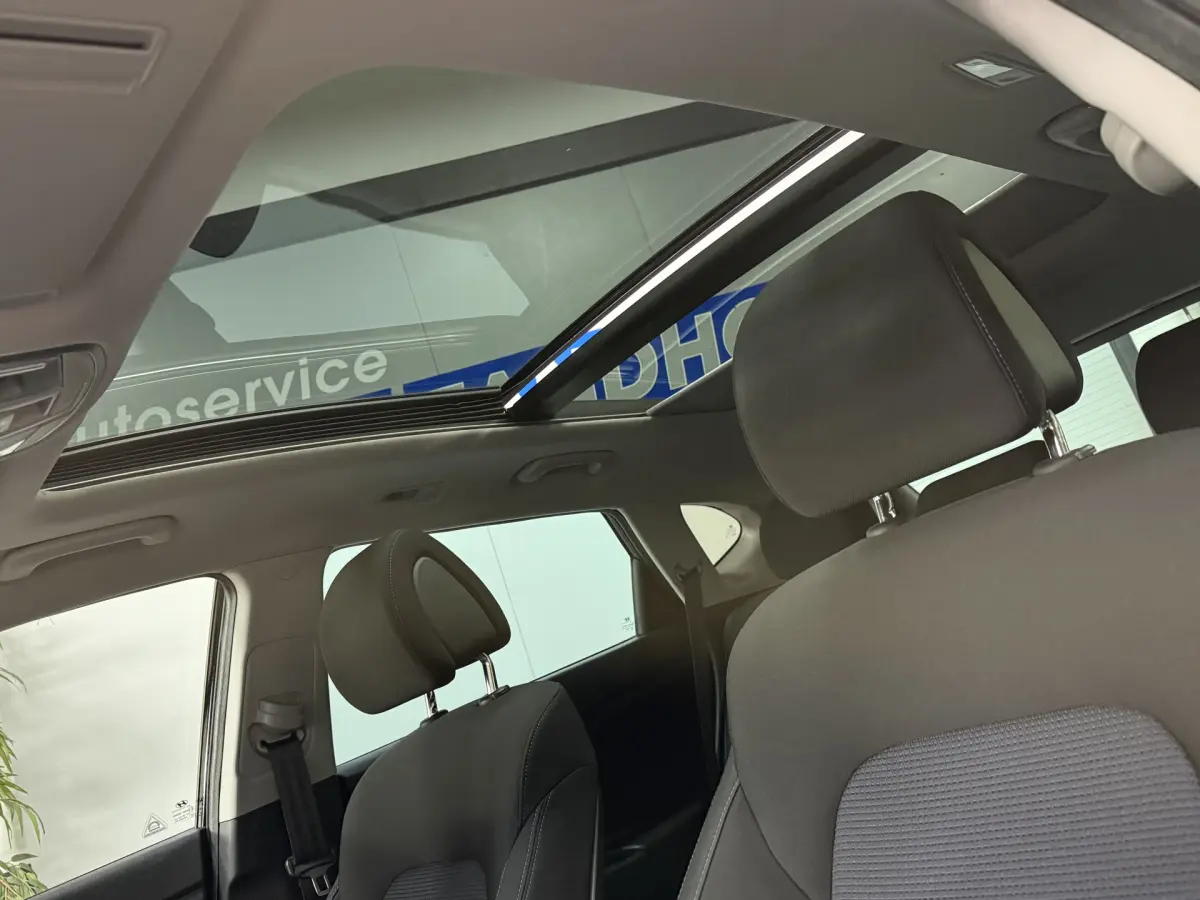 Tucson 1.6 T-GDi Comfort // 17 inch // Cruise // Navi