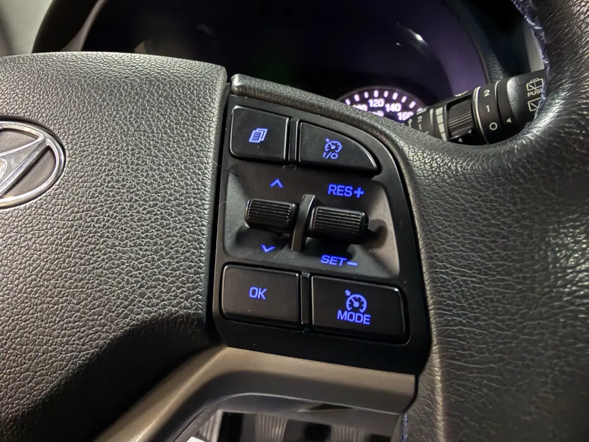 Tucson 1.6 T-GDi Comfort // 17 inch // Cruise // Navi