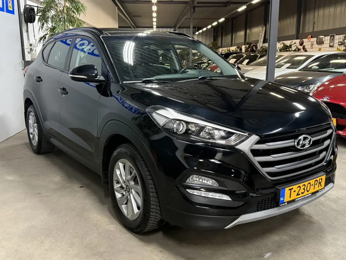 Tucson 1.6 T-GDi Comfort // 17 inch // Cruise // Navi