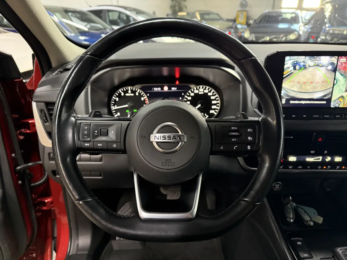 QASHQAI 1.3 MHEV Xtronic N-Connecta // Camera // Autom // Led