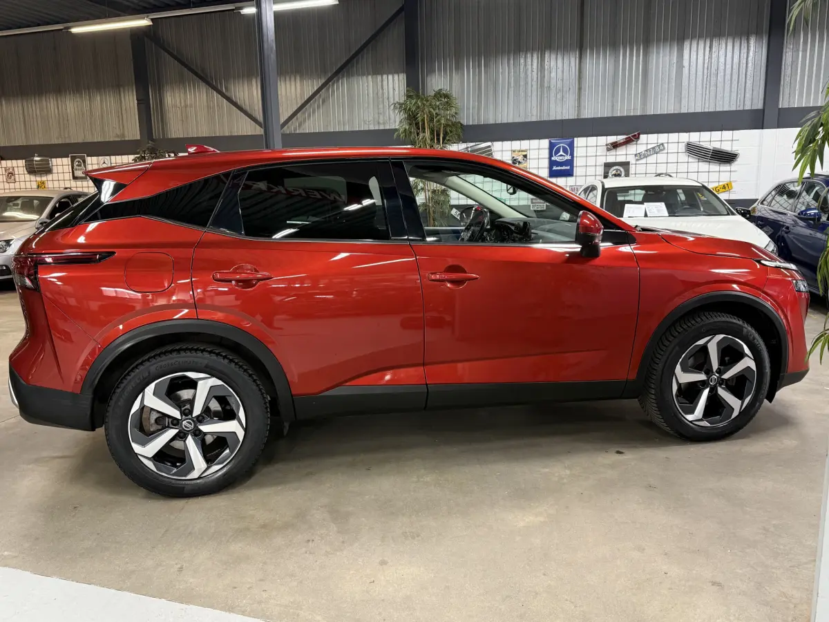 QASHQAI 1.3 MHEV Xtronic N-Connecta // Camera // Autom // Led