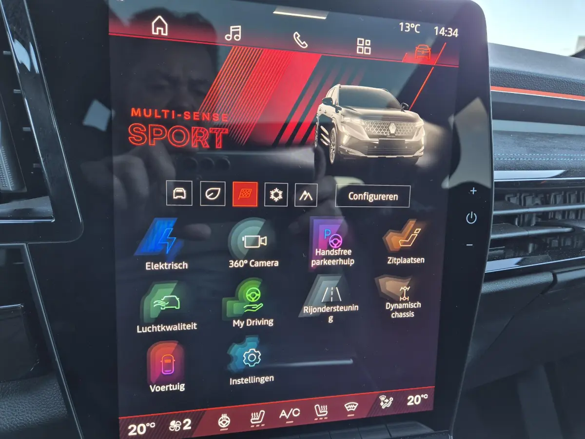 Austral E-Tech 1.2 full hybrid 200 esprit Alpine All Season banden, Panorama dak, 360° Camera, Head Up display, Har