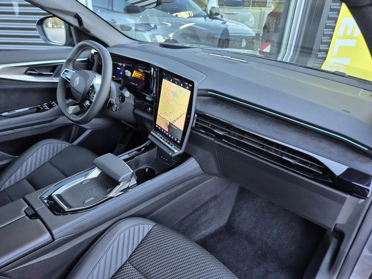 Austral E-Tech 1.2 full hybrid 200 esprit Alpine All Season banden, Panorama dak, 360° Camera, Head Up display, Har