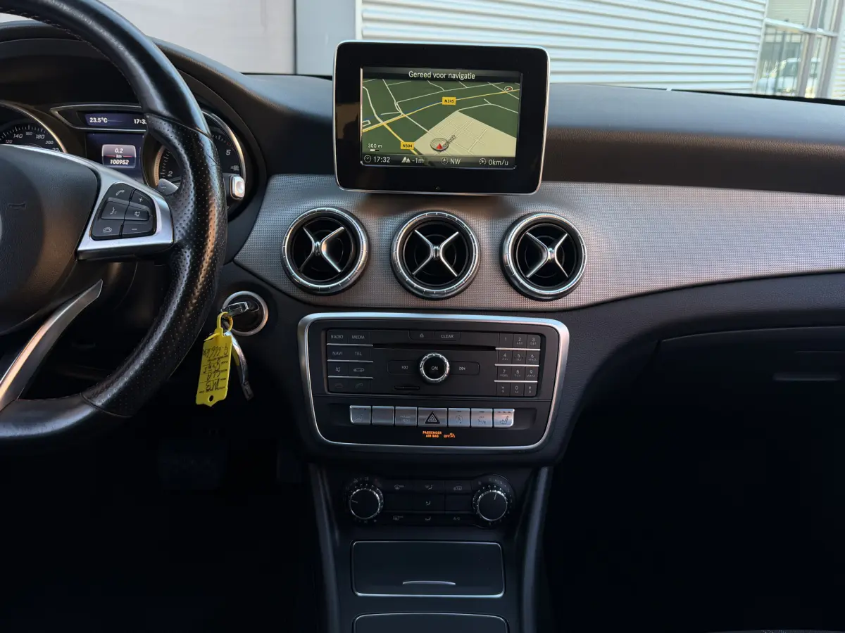 CLA Shooting Brake 200 d Business Solution I Aut. I Carplay I 100.000 km