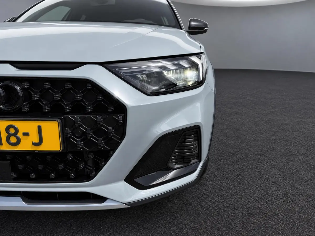 A1 citycarver 30 TFSI edition one BOVAG GARANTIE CRUIS/CARPLAY/