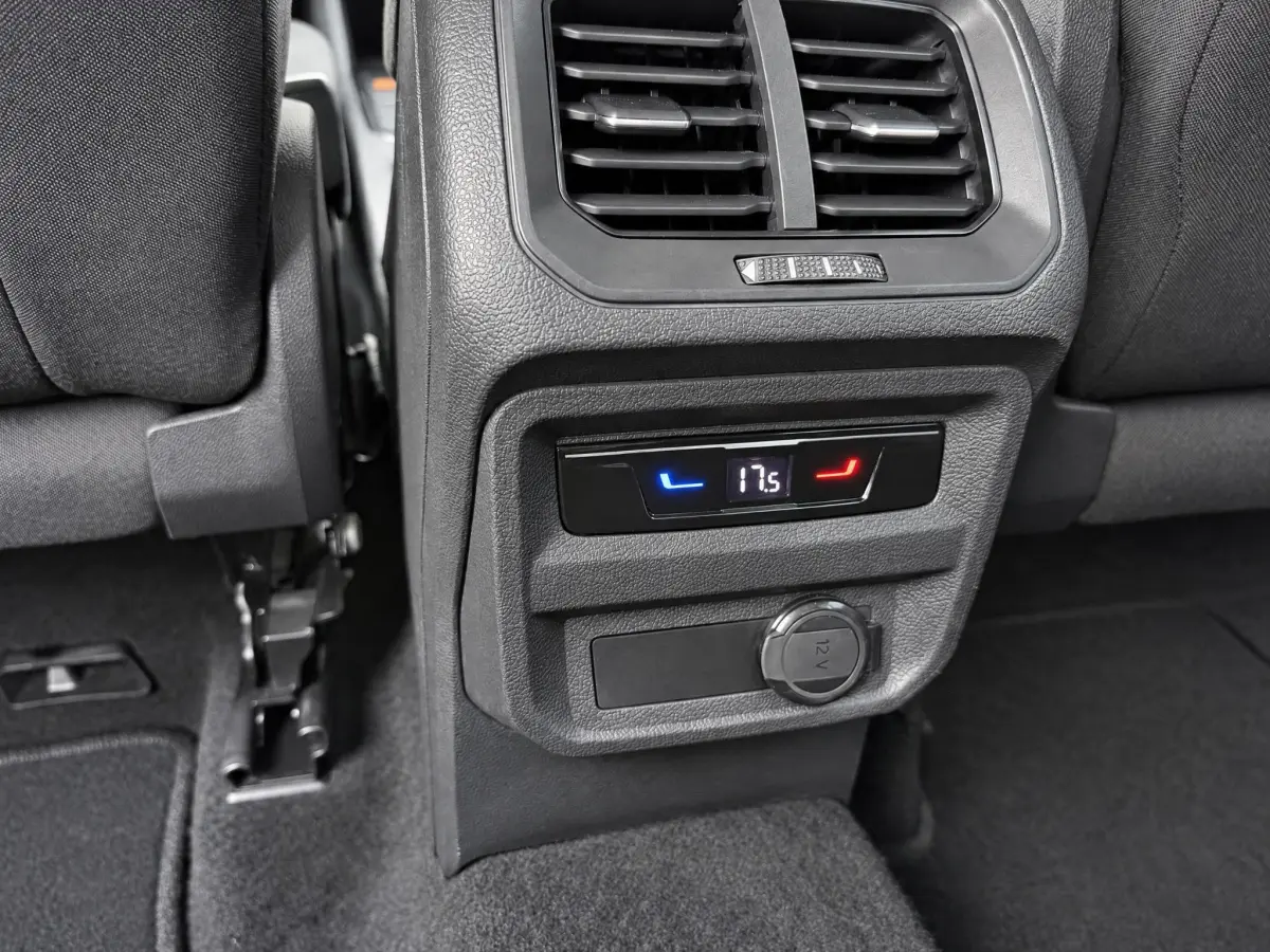 Tiguan 1.5 TSI BOVAG GARANTIE NAVI ACC STOELVERWARMING