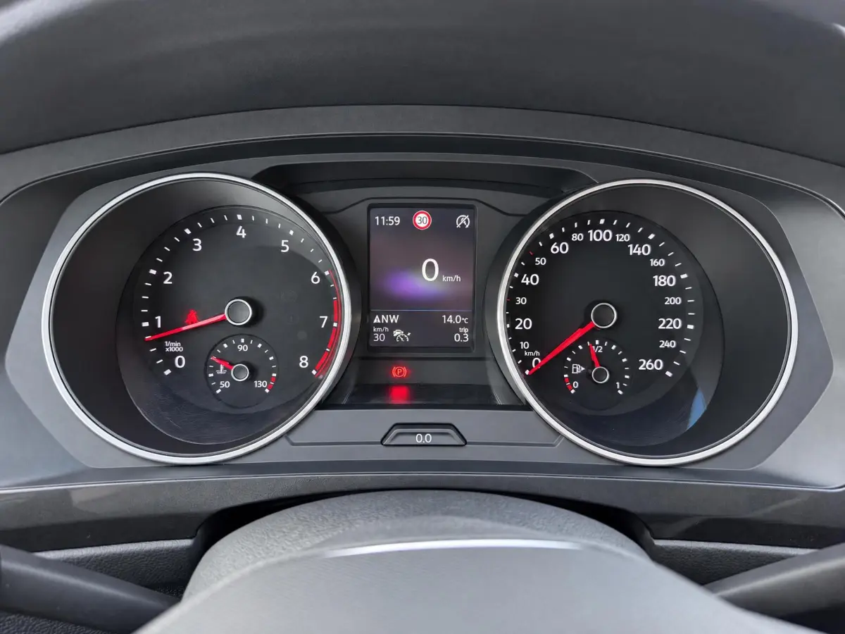 Tiguan 1.5 TSI BOVAG GARANTIE NAVI ACC STOELVERWARMING